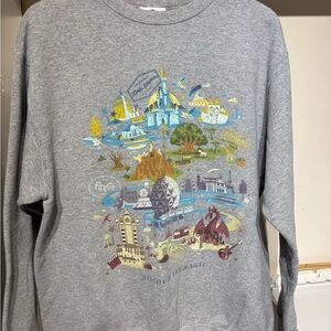 Gray Graphic Women's Crew Neck Sweater